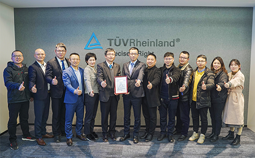 开云在线平台电气获TÜV莱茵全球首张输配电领域碳足迹证书